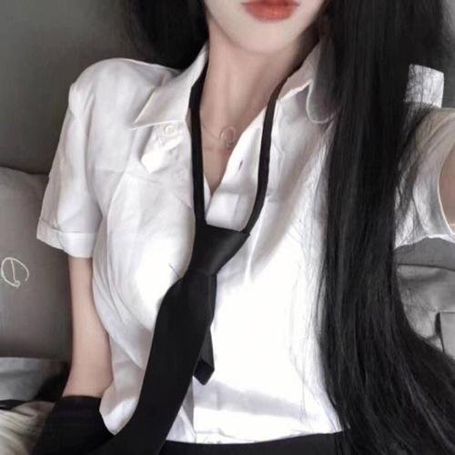 两个检察官