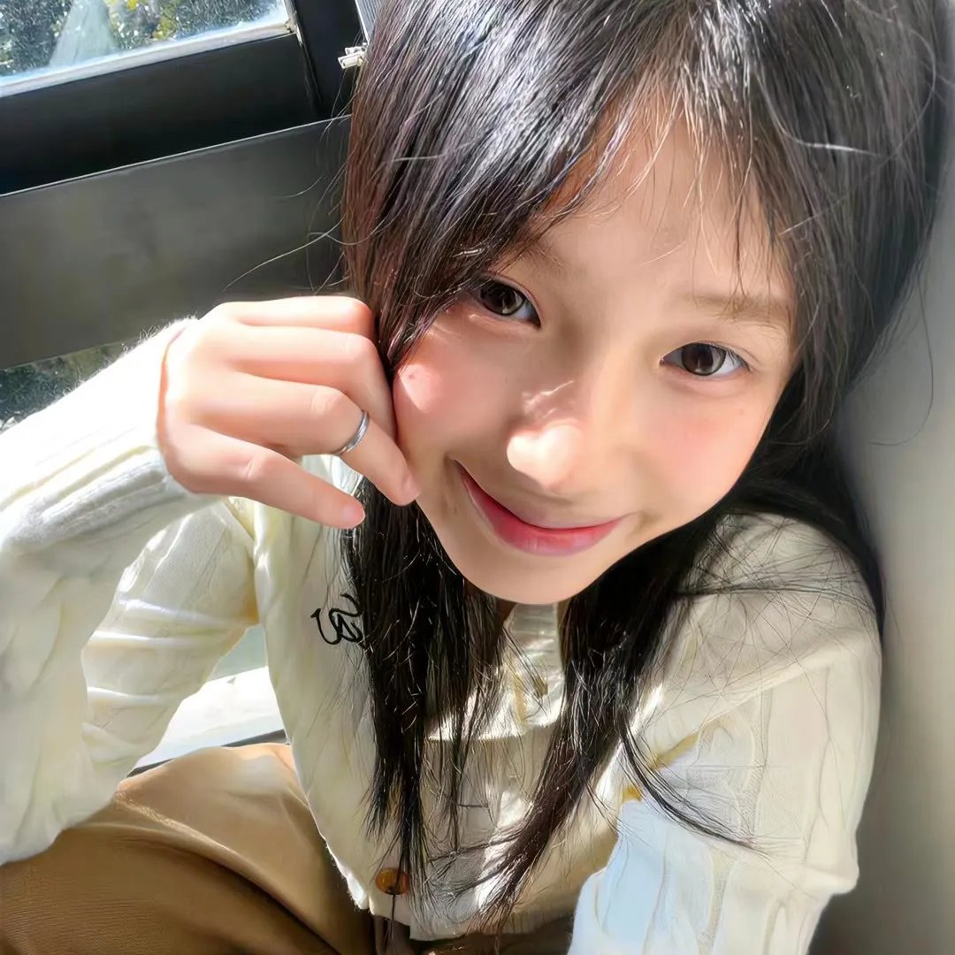 人面鱼:红衣小女孩外传